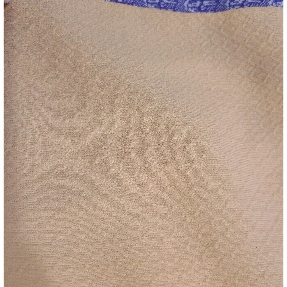 Vtg 1970s HANDMADE QUILT app 69